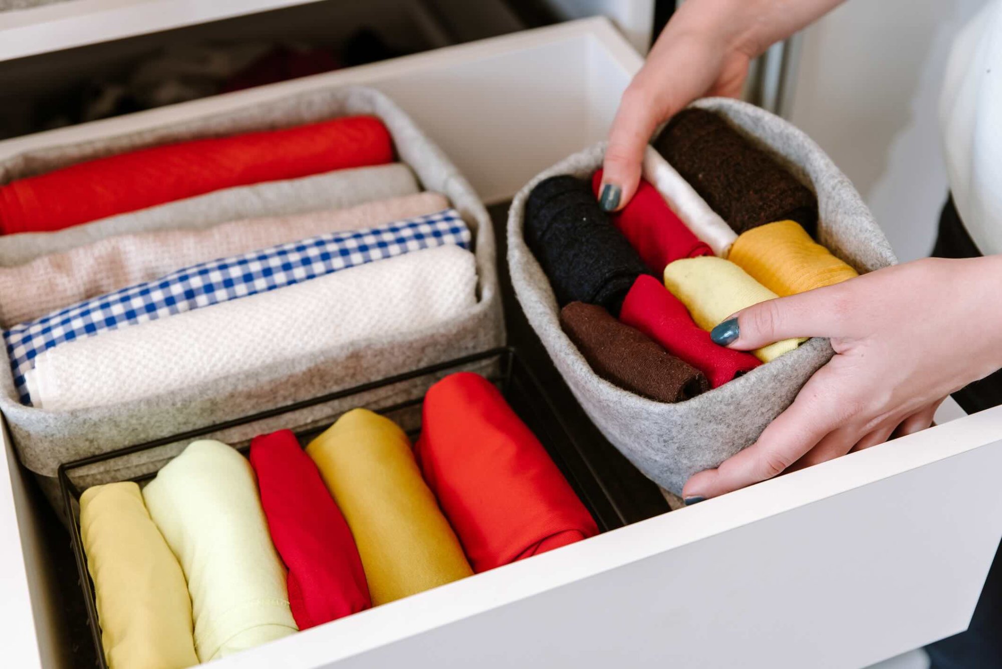 Metoda KonMari în dulap – funcționează și într-o garderobă slovacă?