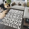 Covor de design alb-negro Strapo